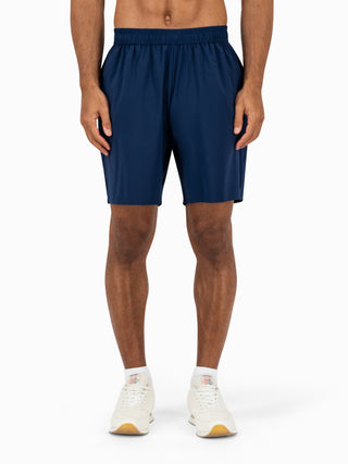 THE ADVANTAGE SHORT