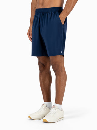 THE ADVANTAGE SHORT